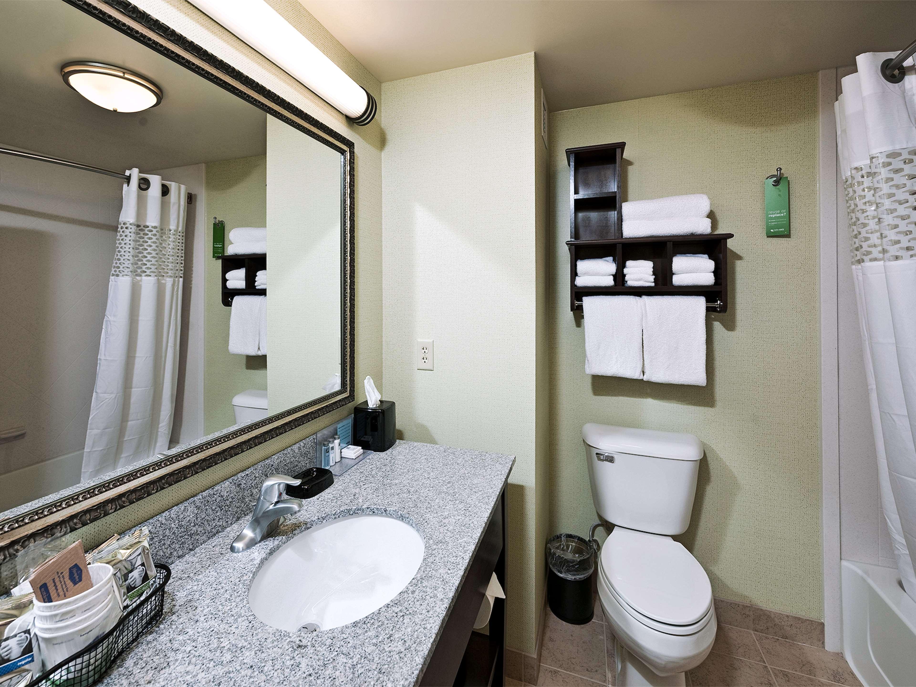 Hampton Inn Аугуста Екстериор снимка
